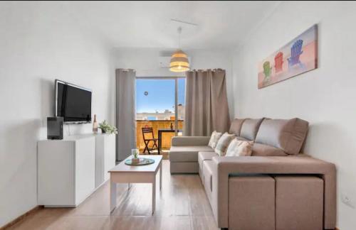 Agaete Playa vista Yumbo Dunas parking