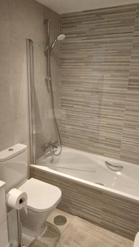 Fuengirola house close to beach with shared pool