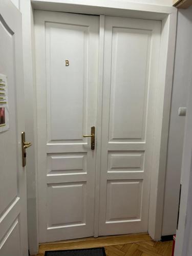 Φωτογραφία από το άλμπουμ του Home in Krakow Silvio's Apartments στην Κρακοβία