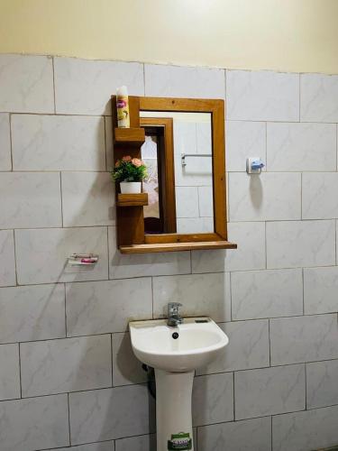 Ένα μπάνιο στο The Glorious Kigali B&B