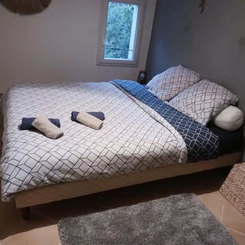 Photo de la galerie de l'établissement Maison en Drôme Provençale, à Nyons