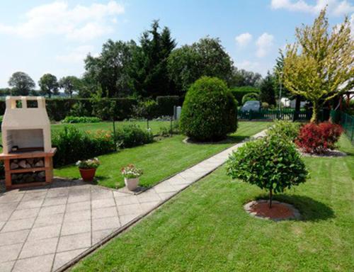 Zahrada ubytování Ferienhaus Mecklenburgische Seenplatte