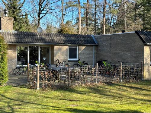 Bygningen som feriehuset ligger i