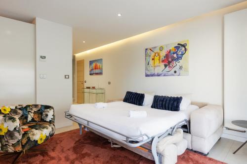 Upstays Croisette Terrace 57m Apartment