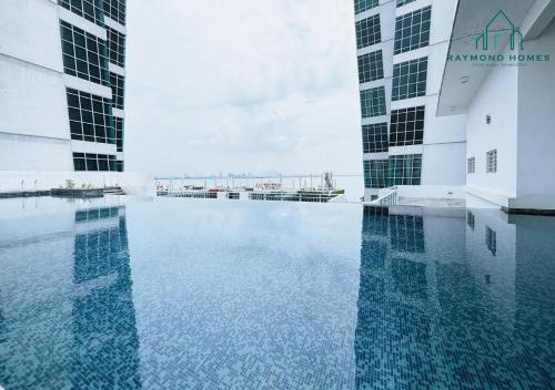 Bazén v ubytování Maritime Sea View Duplex nebo v jeho okolí