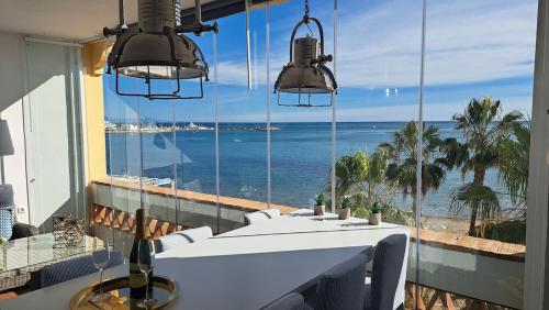 Luxury apartment near the sea