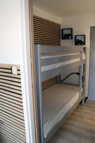 Apt 4 couchages proche plage dans residence