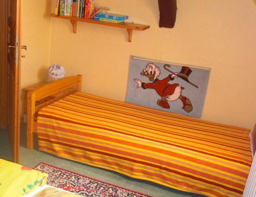 Una cama o camas en una habitación de Wohnung in Ulrichshusen