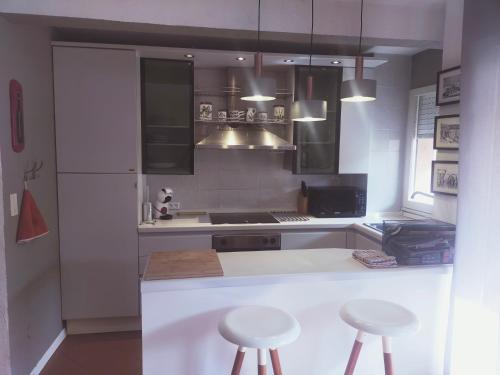 Super appartement 2 à 6 pers garage privé, centreville, plage 150m, 2 terrasses