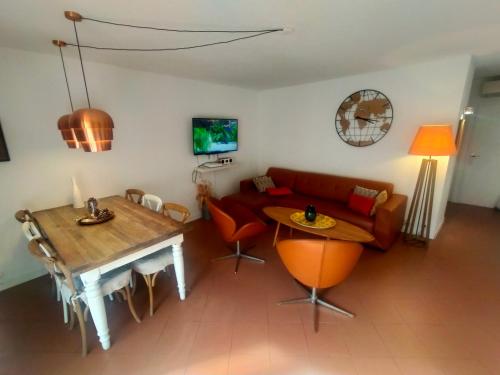 Super appartement 2 à 6 pers garage privé, centreville, plage 150m, 2 terrasses