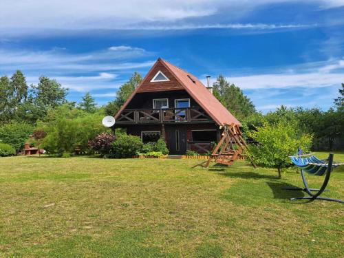 Cottage in Koscierzyna with Lake Nearby