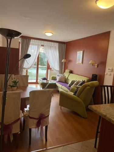 Posezení v ubytování Apartman Kristof Plazza 202 Trenčianske Teplice