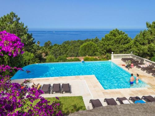 Apartment in Corsica near Sandy Beach
