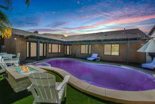 Πισίνα στο ή κοντά στο MV Retreat Pool Spa Fire Pit Family Friendly