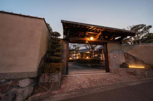 ヴィラが所在する建物