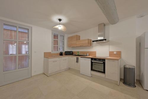 Maison Carry - Clim - Wi-Fi - terrasse photo 10