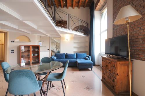 Duomo Cathedral View - Luxury Apartment