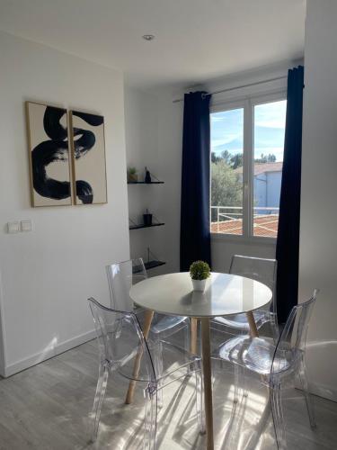 Χώρος καθιστικού στο Villa 418