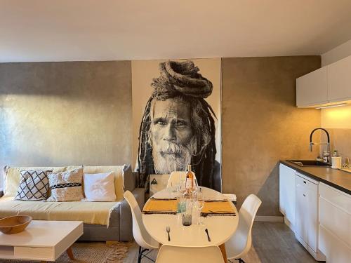 Very nice apartment in residence with pool