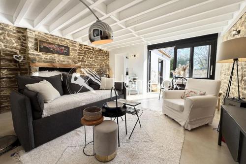 Maison de charme rénovée- Jardin - 5min des plages