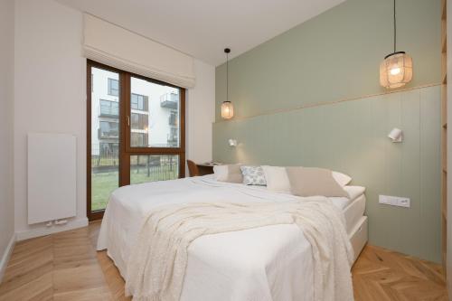 LUX Pastel Oasis Family Apartment with Parking & Gym by Renters Prestige