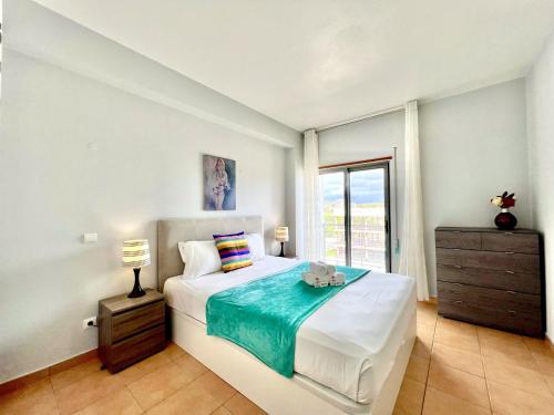 Lagos Sun & Beach Apartment by Homing