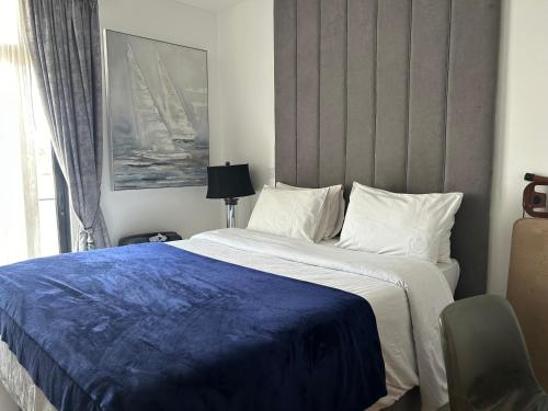 Luxury studio at Embassy Gardens