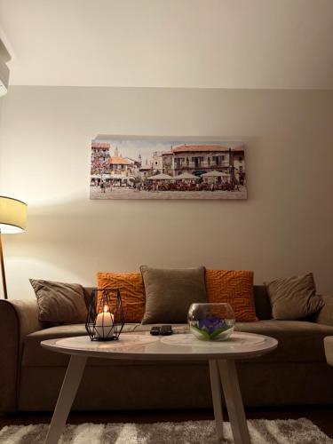 Hill Apartment