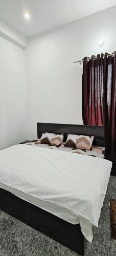 Ένα ή περισσότερα κρεβάτια σε δωμάτιο στο Hotel Golden Palace