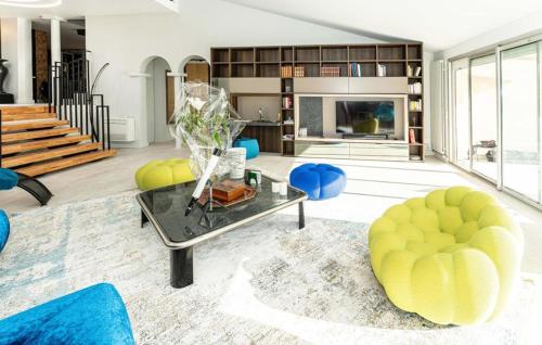 Beautiful Home In Sète