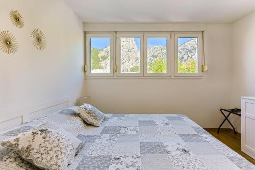 Apartment Kenova - Omiš center