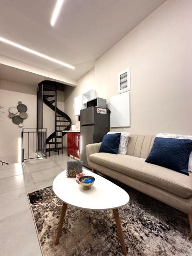 City Center Acropolis area Maisonette Modern House