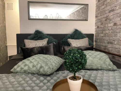 Corvin Apartment near Semmelweis and Heimpal