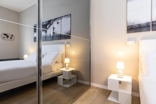 Certosa Enchanting Apartment with Balcony - Top Collection