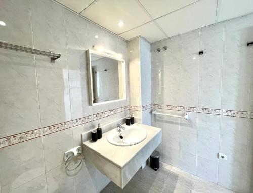 Marbella Puerto Banus charming 1 bedroom apartment