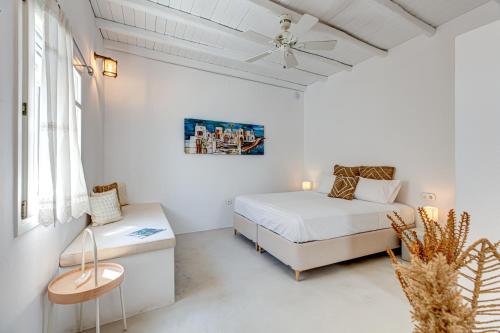 Silver Apartment Ammos