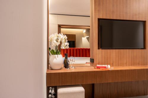 Domus Suites Colosseum photo 28