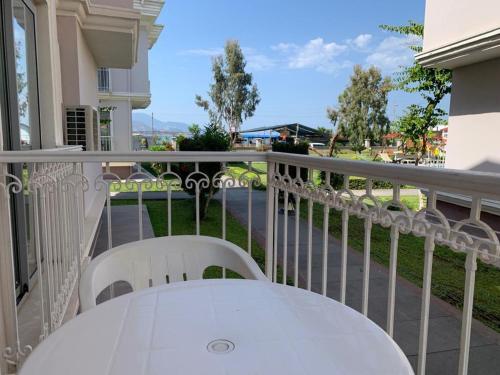 Балкон или терраса в Defne Beach Suites