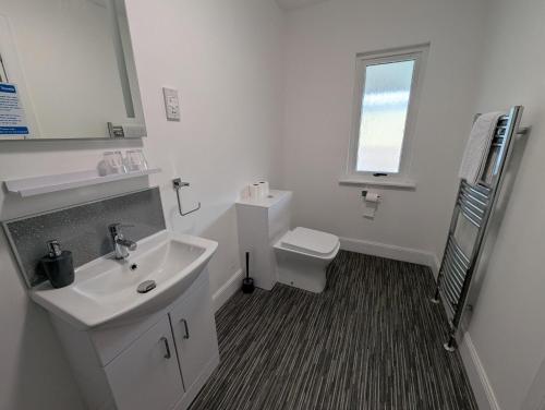 Old North Inn Hotel, Invernessにあるバスルーム