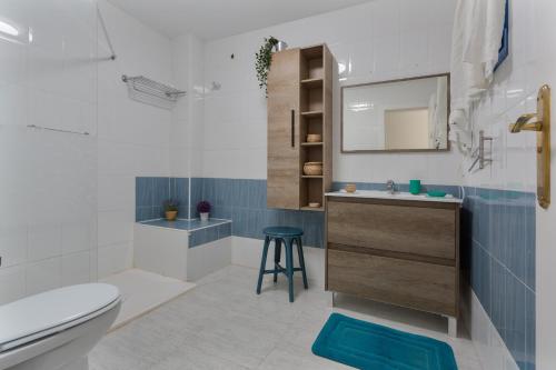 Et badeværelse på Vanil blanco