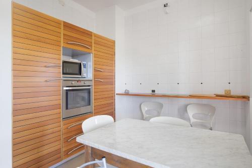 Η κουζίνα ή μικρή κουζίνα στο Villa Lucia