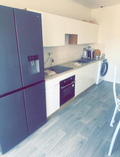 Appartement avec balcon a 2 pas la gare