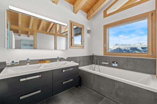 Koupelna v ubytování Chalet Ibex, à côté de la piste de Veysonnaz