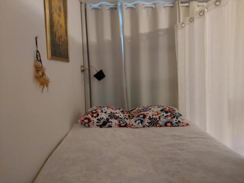 Ένα ή περισσότερα κρεβάτια σε δωμάτιο στο Hagerstudio