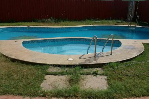 Bazén v ubytování Dona Rosa Holiday Apartment nebo v jeho okolí