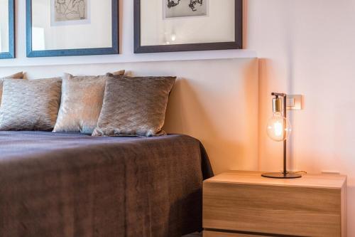 Encantador apartamento en Marbella, bonita terraza y vista al mar