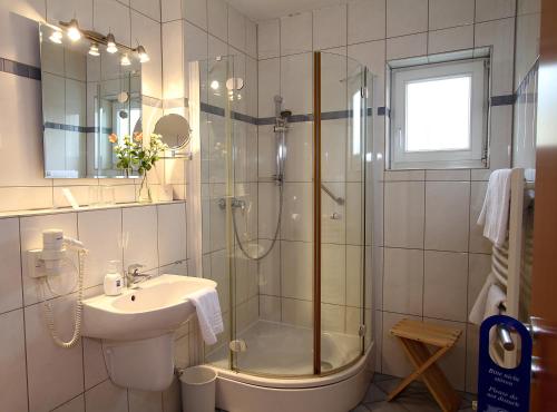 Koupelna v ubytování Hotel Lindemann
