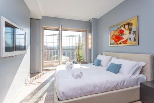 Vatican Exclusive Penthouse w Terrace and Parking