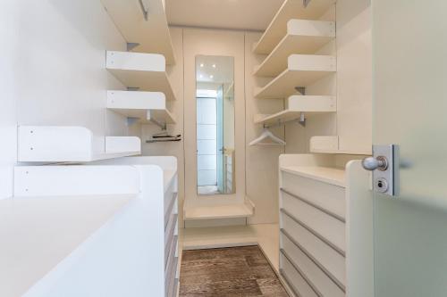 Vatican Exclusive Penthouse w Terrace and Parking