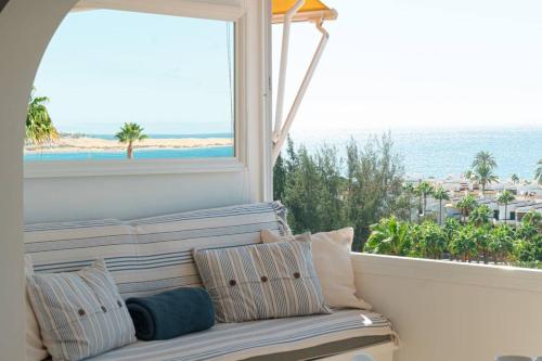 Exclusive & Elegant Luxury Stay with Stunning Ocean Views